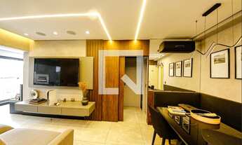 Imagem 2: Apartamento à Venda - Vila Santa Clara, 2 Quartos, 64 m2