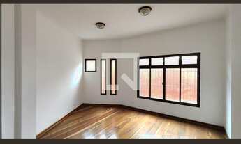 Imagem 2: Casa à Venda - Itaquera, 3 Quartos, 180 m2