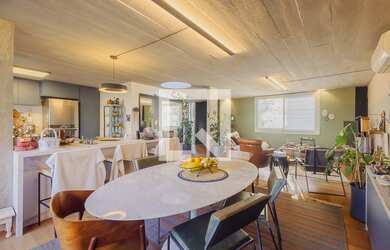 Imagem 3: Casa à Venda - Vila Madalena, 3 Quartos, 380 m2