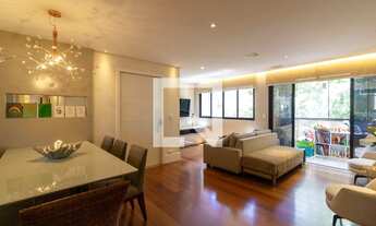 Imagem 2: Apartamento à Venda - Moema, 3 Quartos, 121 m2