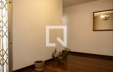 Imagem 9: Casa à Venda - Planalto Paulista, 3 Quartos, 250 m2