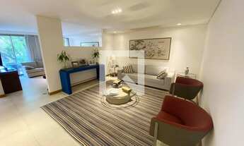 Imagem 2: Apartamento à Venda - Alto de Pinheiros, 3 Quartos, 230 m2