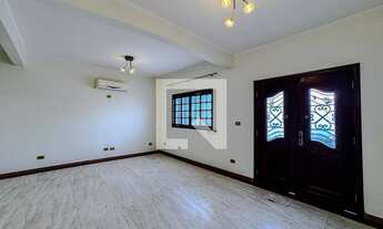 Imagem: Casa à Venda - Belém, 3 Quartos, 222 m2