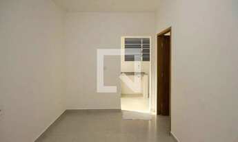 Imagem 3: Casa à Venda - Vila Alpina, 2 Quartos, 130 m2