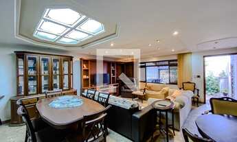 Imagem 2: Casa à Venda - Belém, 4 Quartos, 300 m2