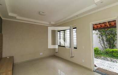 Imagem 3: Casa à Venda - Vila Santa Clara, 2 Quartos, 86 m2