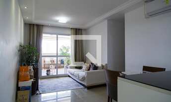 Imagem 2: Apartamento à Venda - Saúde, 3 Quartos, 105 m2