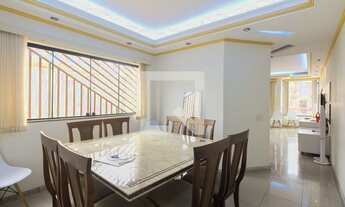 Imagem 6: Casa à Venda - Vila Carrão, 3 Quartos, 203 m2