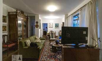 Imagem: Casa à Venda - Moema, 4 Quartos, 220 m2