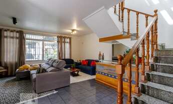 Imagem: Casa à Venda - Bosque da Saúde, 5 Quartos