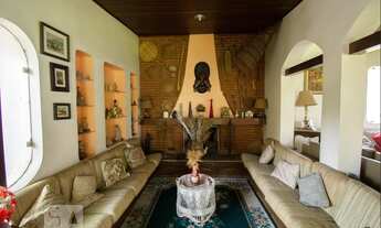 Imagem 2: Casa à Venda - Interlagos, 4 Quartos, 400 m2