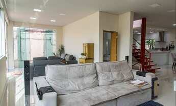 Imagem: Casa à Venda - Bosque da Saúde, 5 Quartos