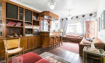 Imagem: Casa à Venda - Chácara Inglesa, 4 Quartos