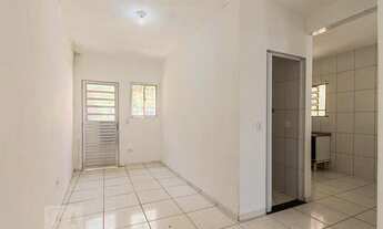 Imagem: Casa à Venda - Artur Alvim, 3 Quartos