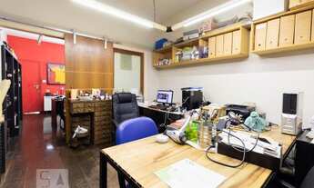 Imagem: Casa à Venda - Pinheiros, 3 Quartos, 254