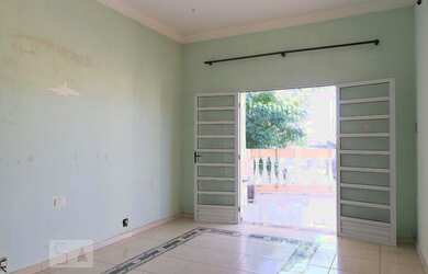 Imagem 4: Casa à Venda - Vila Carmosina, 4 Quartos, 300 m2