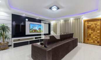 Imagem: Casa à Venda - Itaquera, 3 Quartos, 300