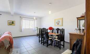 Imagem 2: Casa à Venda - Jardim Peri, 3 Quartos, 440 m2