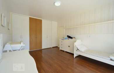 Imagem 15: Casa à Venda - Planalto Paulista, 3 Quartos, 750 m2