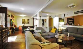 Imagem: Casa à Venda - Morumbi, 4 Quartos, 260