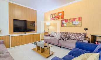 Imagem 2: Apartamento à Venda - Alto de Pinheiros, 4 Quartos, 142 m2