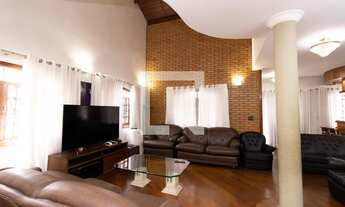 Imagem 3: Casa à Venda - Água Fria, 4 Quartos, 387 m2