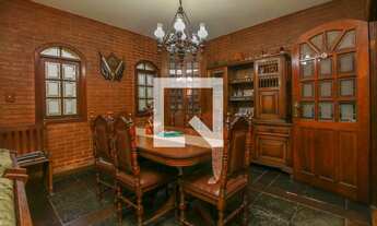 Imagem 6: Casa à Venda - Vila Carrão, 5 Quartos, 250 m2