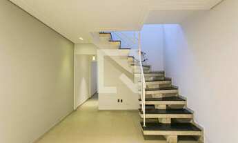 Imagem 5: Casa à Venda - Vila Carrão, 3 Quartos, 450 m2