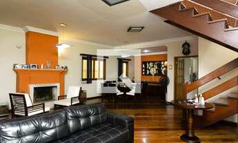 Imagem: Casa à Venda - Sumaré, 4 Quartos, 350