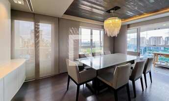 Imagem 3: Apartamento à Venda - Moema, 2 Quartos, 200 m2