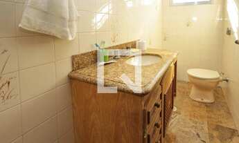 Imagem 7: Casa à Venda - Sapopemba, 3 Quartos, 315 m2