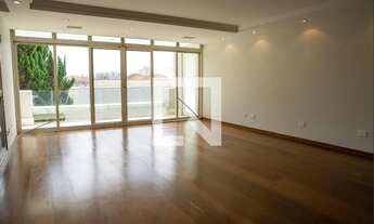 Imagem 2: Casa à Venda - Alto da Lapa, 8 Quartos, 693 m2