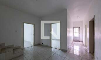 Imagem: Casa à Venda - Sapopemba, 6 Quartos, 1000