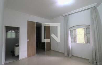 Imagem 6: Casa à Venda - Água Fria, 3 Quartos, 200 m2