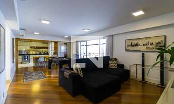 Imagem 4: Apartamento à Venda - Aclimação, 3 Quartos, 198 m2