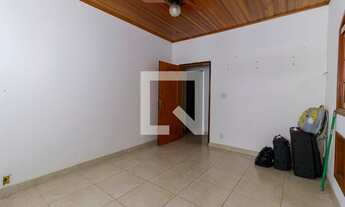 Imagem: Casa à Venda - Campo Belo, 4 Quartos, 280