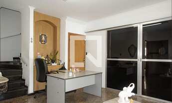 Imagem 6: Casa à Venda - Chácara Inglesa, 4 Quartos, 300 m2