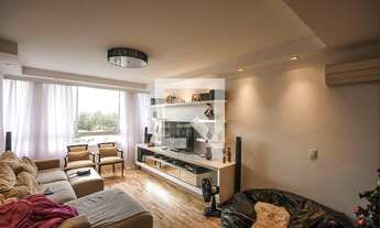 Imagem 2: Apartamento à Venda - Panamby, 3 Quartos, 128 m2