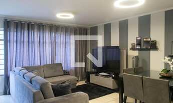 Imagem 2: Casa à Venda - Santana, 2 Quartos, 350 m2