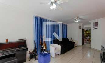 Imagem: Casa à Venda - Vila Ré, 5 Quartos, 464