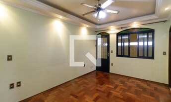 Imagem: Casa à Venda - Vila Carrão, 4 Quartos