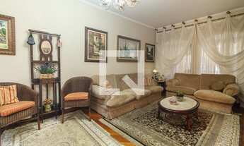 Imagem 1: Casa à Venda - Vila Carrão, 3 Quartos, 240 m2