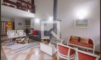 Imagem: Casa à Venda - Bosque da Saúde, 3 Quartos