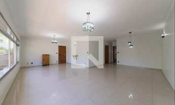 Imagem: Casa à Venda - Bosque da Saúde, 4 Quartos