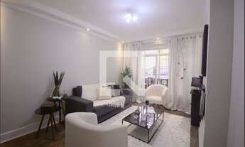 Imagem: Casa à Venda - Bosque da Saúde, 4 Quartos