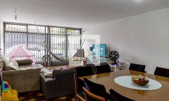 Imagem: Casa à Venda - Bosque da Saúde, 4 Quartos