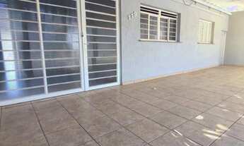 Imagem: Casa com 3 quartos, 300m², à venda em