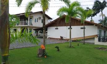 Imagem 2: Casa à venda em Navegantes, Escalvados, com 4 quartos, 270m²