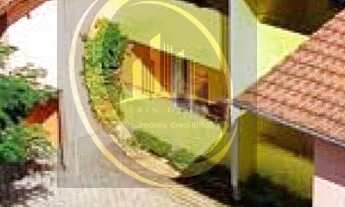 Imagem: Pousada na Praia de Bombas/Bominhas SC