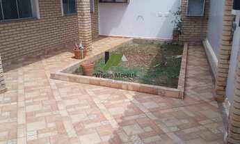 Imagem 2: EXCELENTE CASA SEMI MOBILIADA